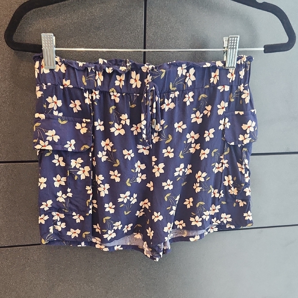 Floral Blue Women's Shorts